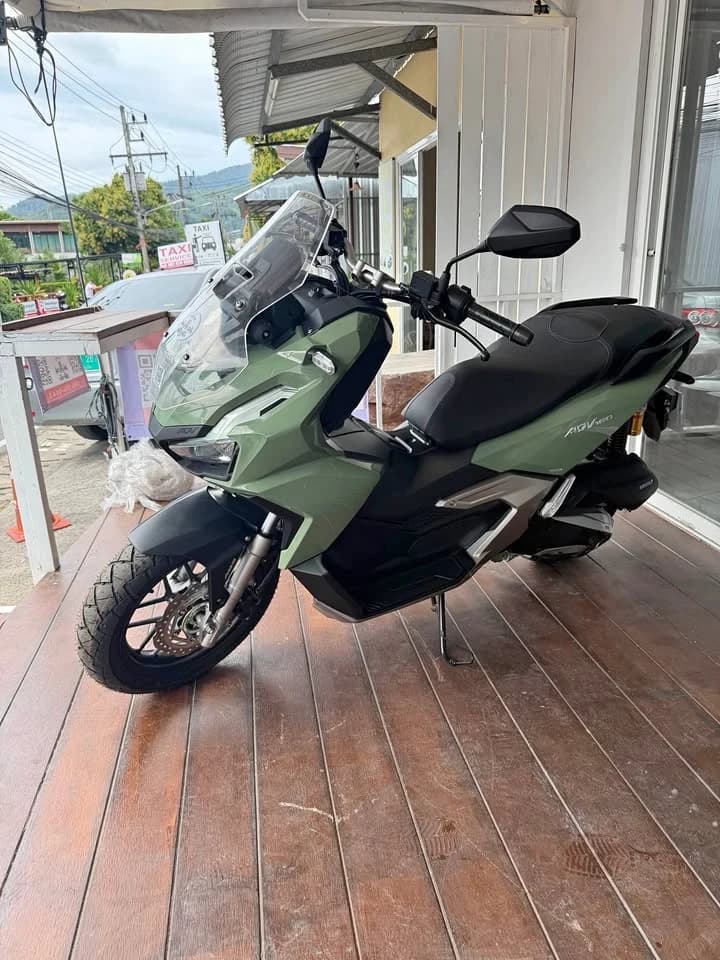 Honda ADV 160 2025