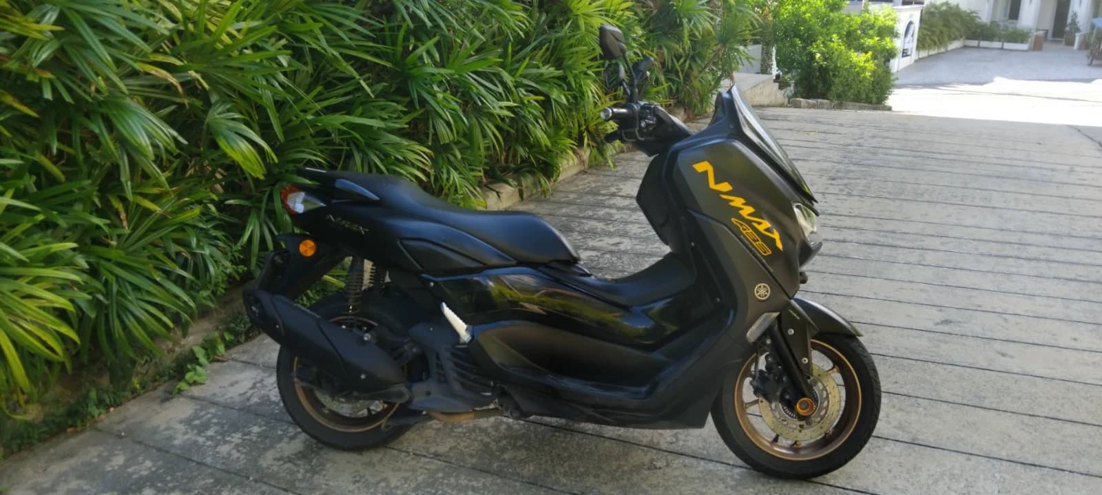 Yamaha NMAX 155