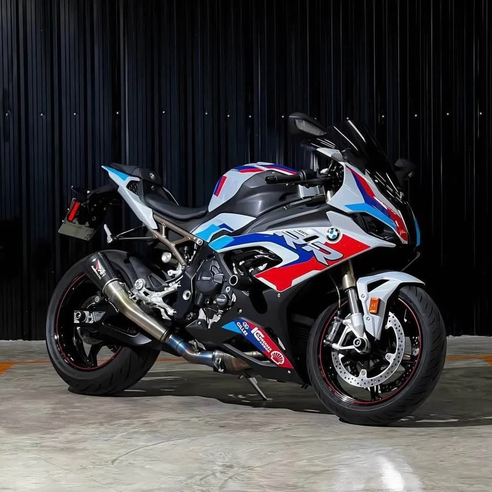 BMW S1000RR
