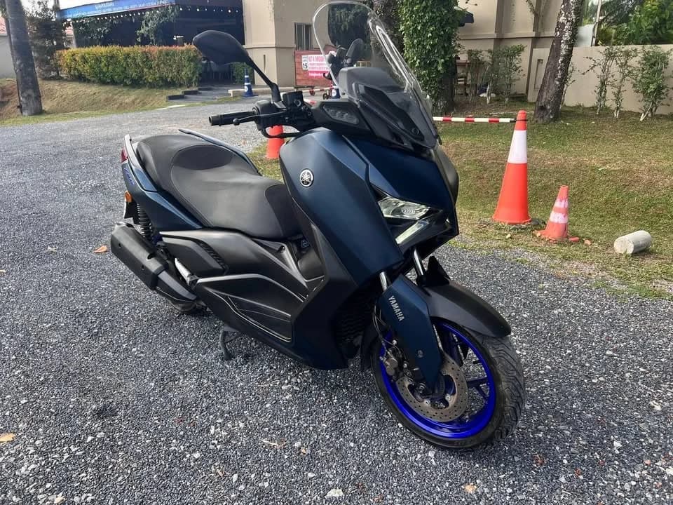 Yamaha XMAX 300